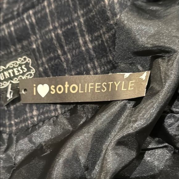 NWT Countess Women's Wool blend Plaid Blazer / Jacket, medium - Picture 8 of 9